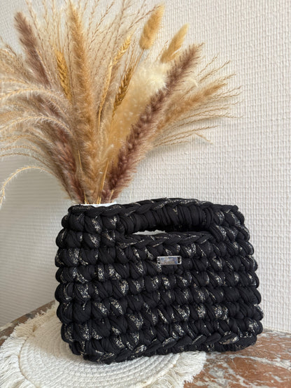 Sac à main noir et pailleté doré en crochet, avec poignée intégrée, fait main